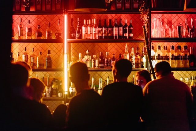 What You Should Know About Bar Management