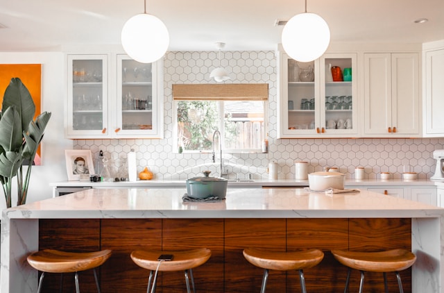 A Fresh Start: Revamping Your Kitchen with Modern Elegance